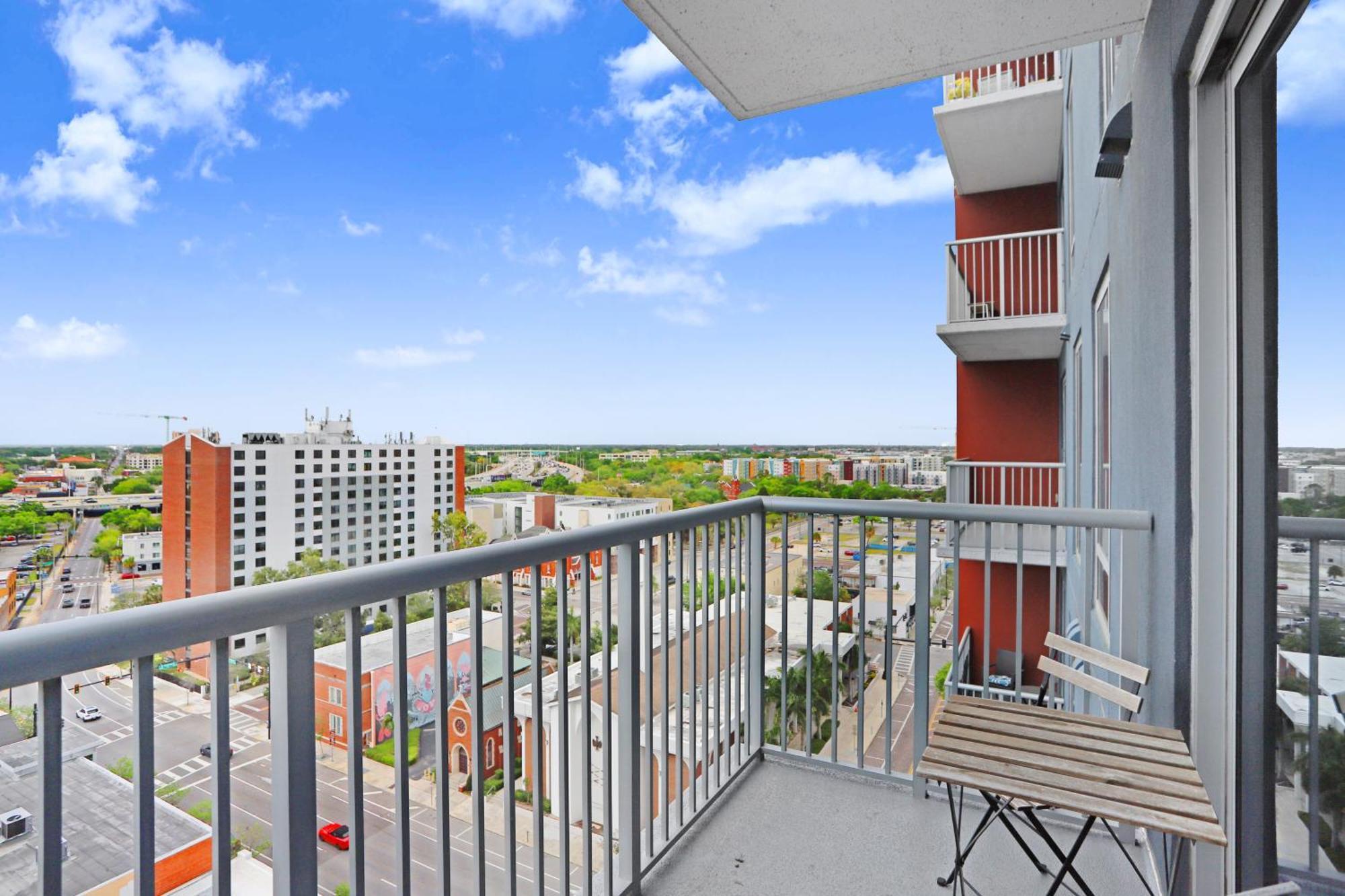 Downtown Tampa Gem 1-Bd W/Pool, Gym, & Sky Lounge Apartment Екстериор снимка